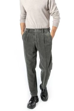 Marc O'Polo Bundfaltenhose, Relaxed Fit, Cord, Dunkelgrün