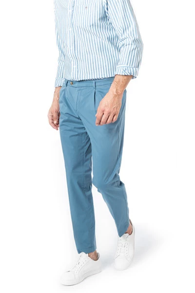 Bugatti Bundfaltenhose, Bio Baumwolle, Blau – Bild 2